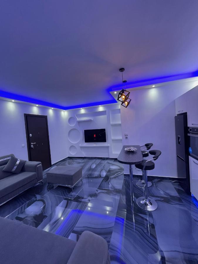 Rafina'S Luxury Apartment Экстерьер фото